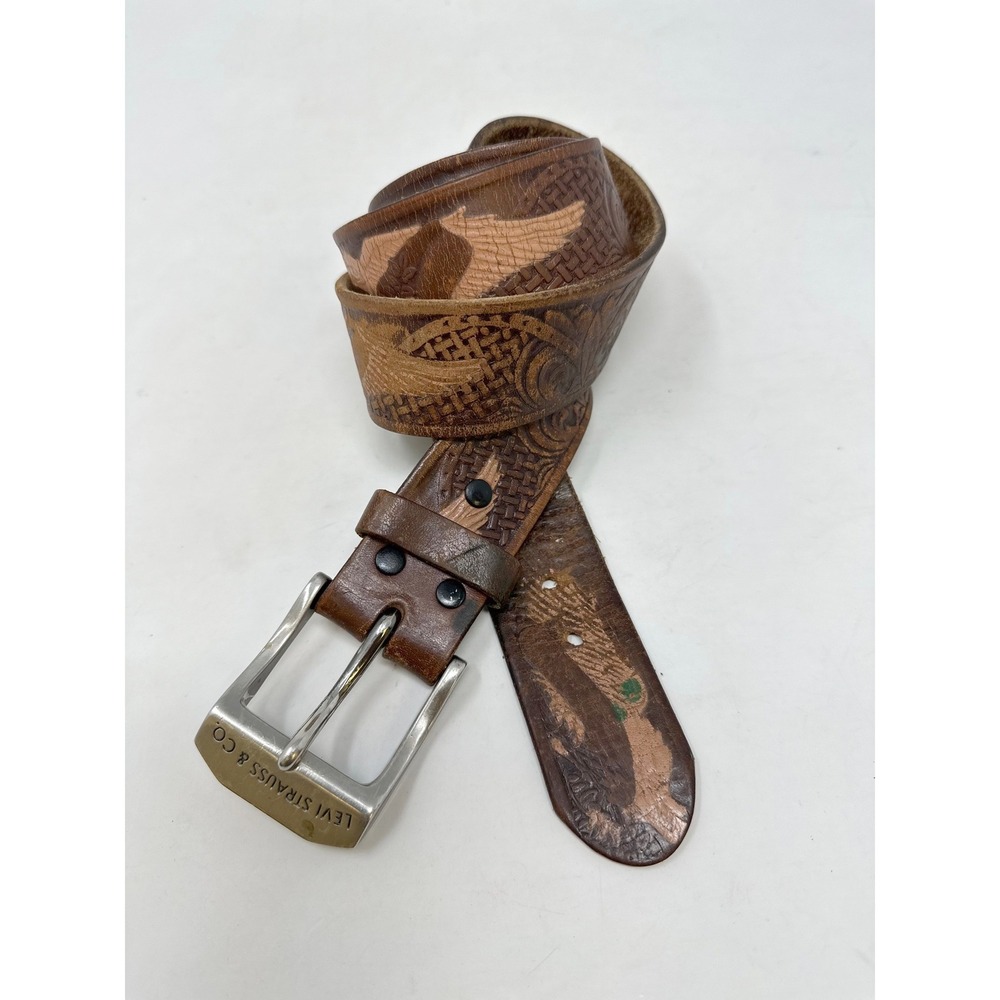 Levi's 1.5" Tooled Leather Belt Eagles Brown‎ 38
